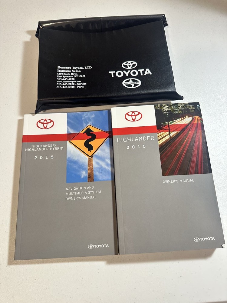 2015 Toyota Highlander Owner's Manual Set