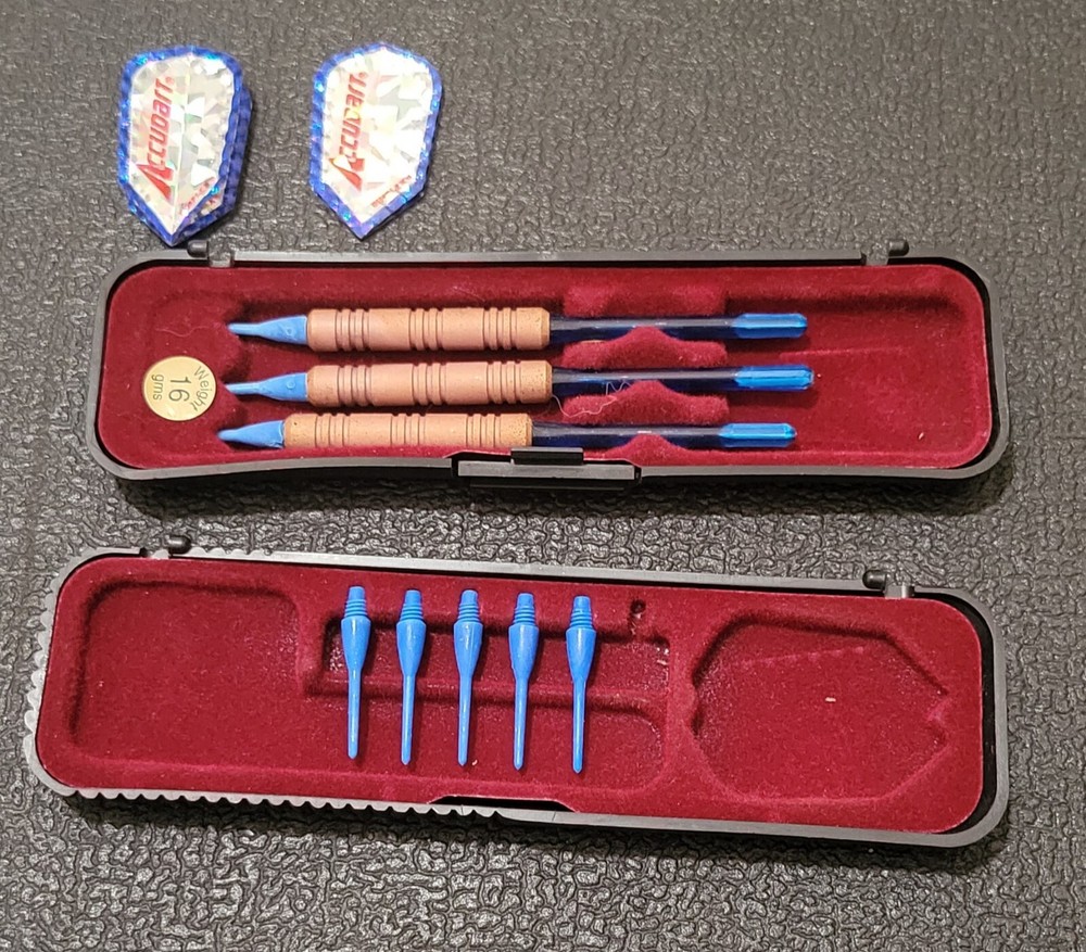 Accudart Dart Set , Incomplete