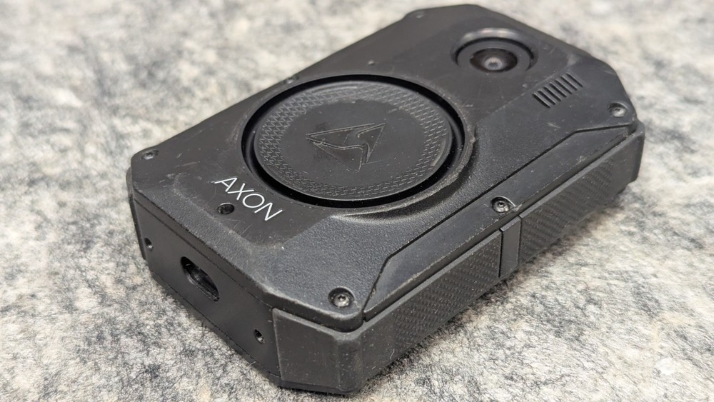 🔥Axon Body 3🔥 AX1023 Body Camera - Online - Powers & Records - Missing Side