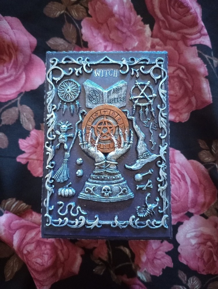 Witches Spell Tarot Card Holder