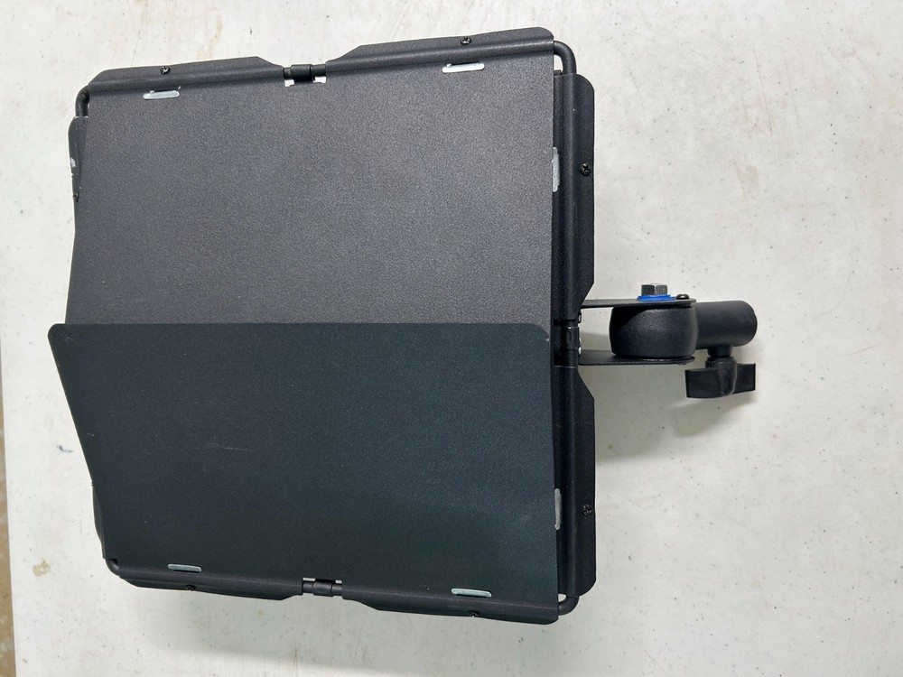 Cool Lights CL-LED600 Video Light Panel with Barn Doors