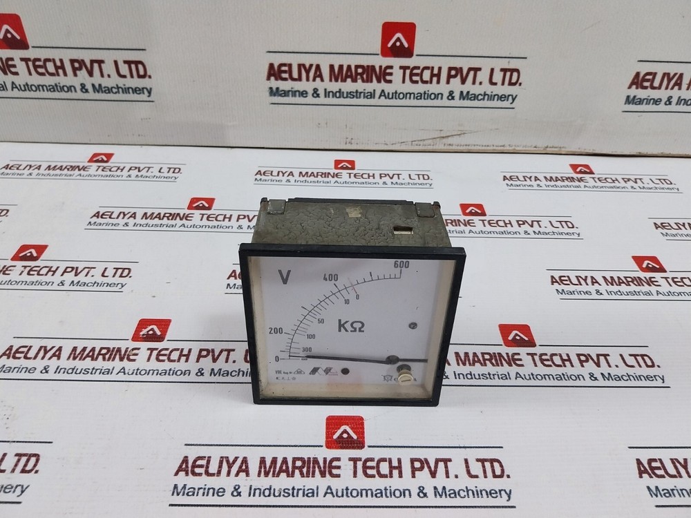 Celsa 0-600V Volt Meter 605