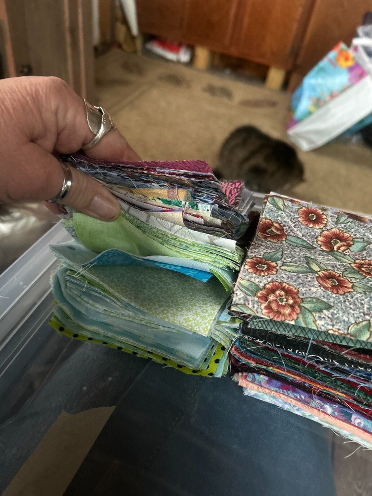 800-Piece Charm Pack Bundle – Precut Fabric Galore Quilter’s Dream Stash