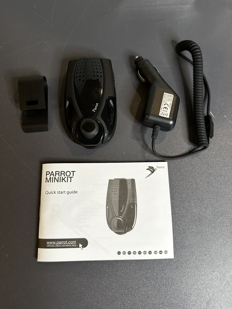 Parrot Hands Free Speakerphone Bluetooth Car Accessory Black Compact Mini kit