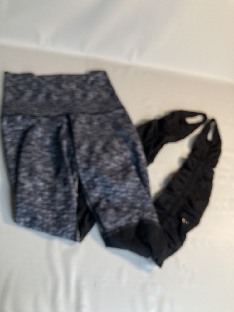 Lululemon Wunder Under Stirrup Leggings Size 4 Pants Dramatic Static Black White