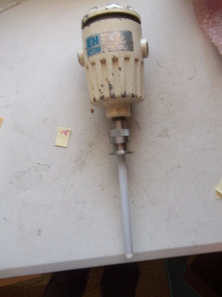 FRESH TAKEOUT ENDRESS HAUSER LEVEL TRANSMITTER MHA003-0000 (124)