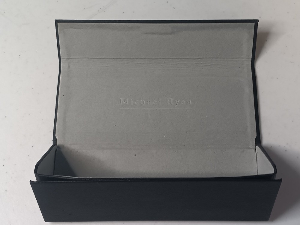 Michael Ryen Eyewear Glasses Triangle Folding Case Black