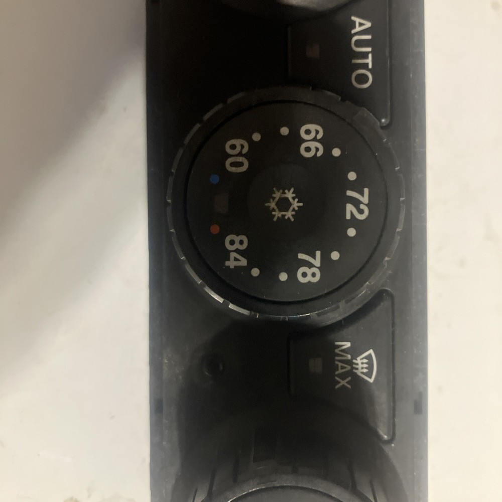 F21-1028-2241 KENWORTH T680 TEMPERATURE CONTROL