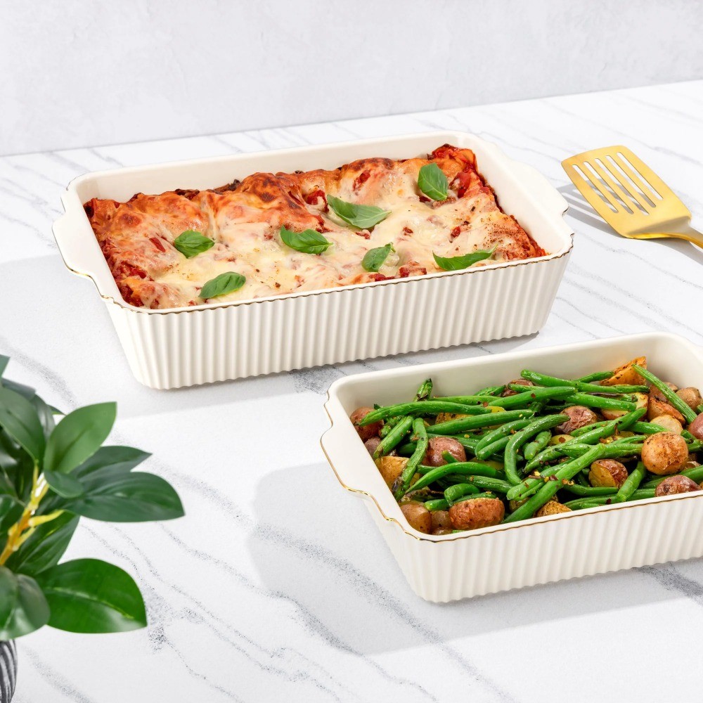 4-Piece Stoneware Casserole Dish Bakeware Set, Includes Lids, White Ribbed