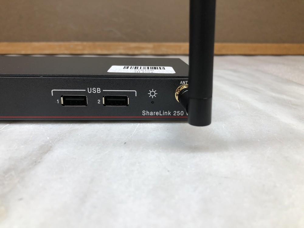 Extron ShareLink 250 W US Wireless Collaboration GateWay