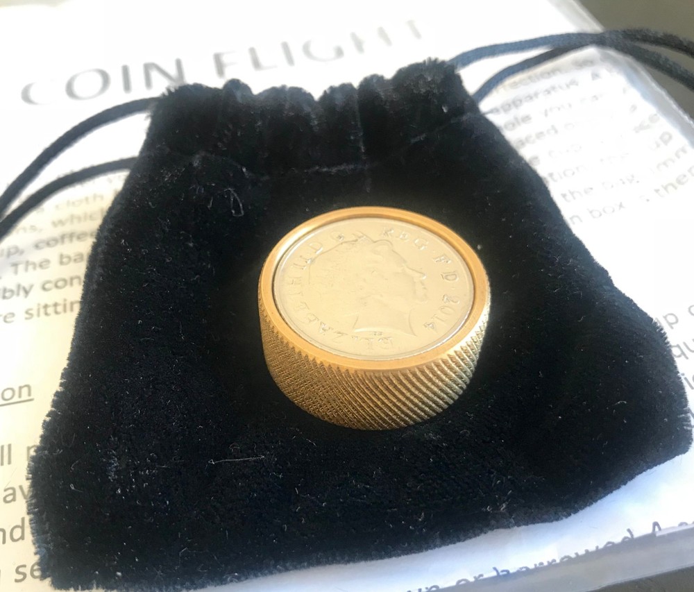 MAGIC COIN FLIGHT - Close up Magic - 10p Coin Magic Trick