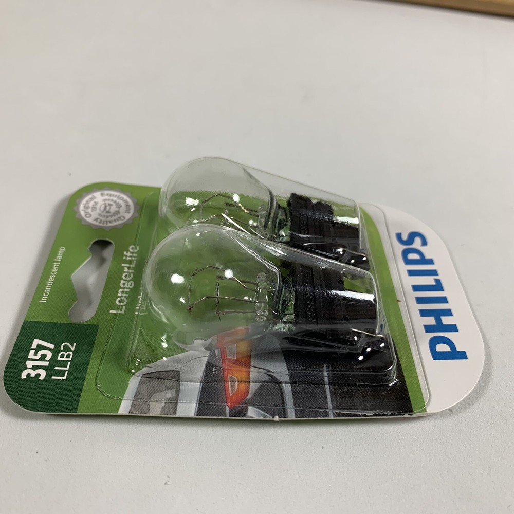 Philips LongerLife 3157 Two-Pack Bulbs, Back Up Reverse Light Replacement Lamps