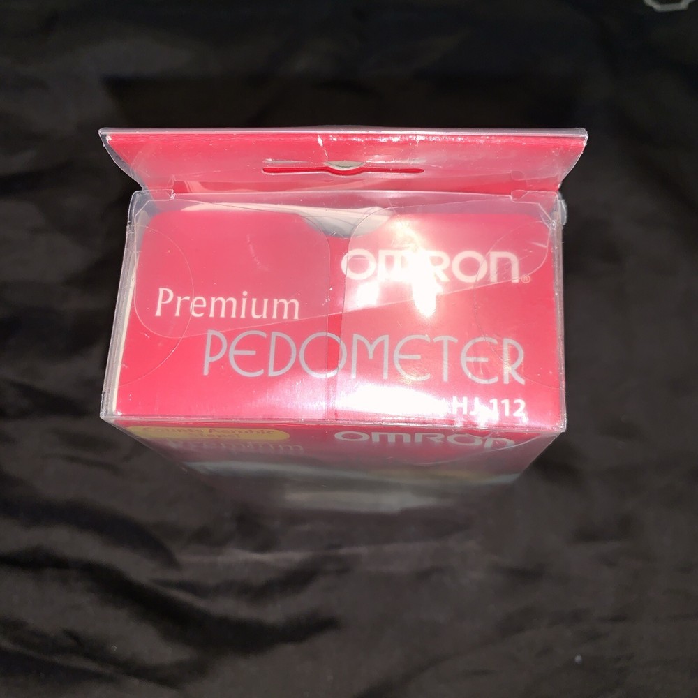 Omron HJ-112 Digital Pocket Pedometer NEW, NEVER USED Dual Sensor Technology