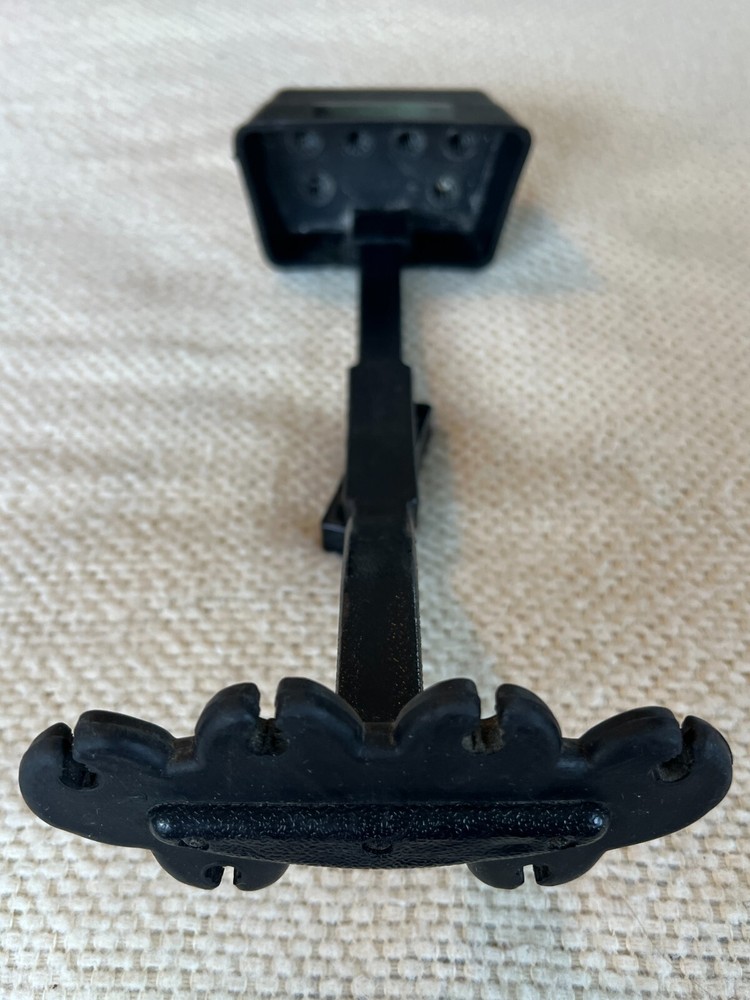 The Game Tracker 6 Arrow Quiver