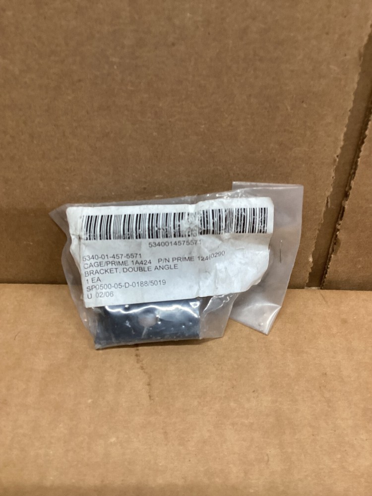 Bracket, double angle/HMMWV 5340-01-457-5571(2-EACH)