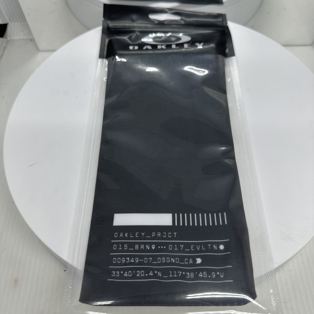 Oakley Sunglasses Microbag Cleaning & Storage Pouch OAKLEY PROJECT DESIGN.