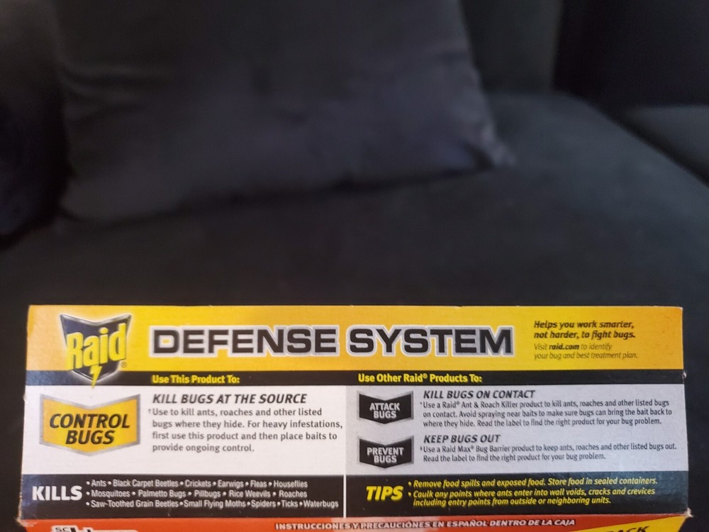 Raid Concentrated Deep Reach Dry Fogger Ants Roaches Fleas