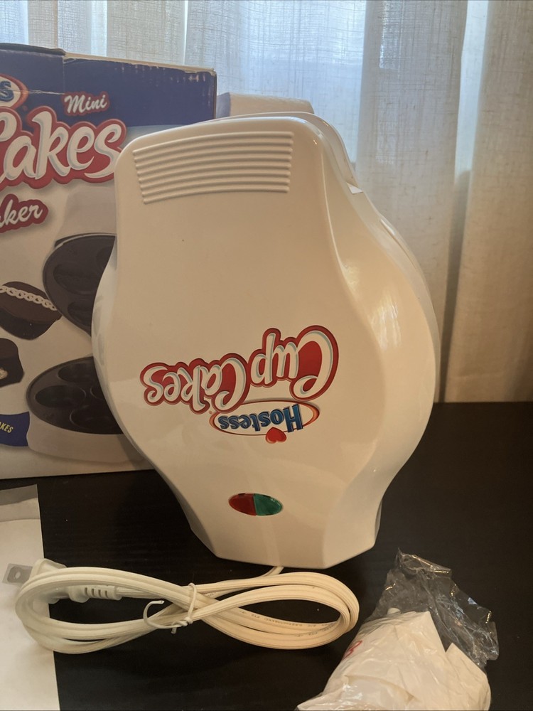 NIB Hostess Cup Cakes Maker Non Stick Baking Iron