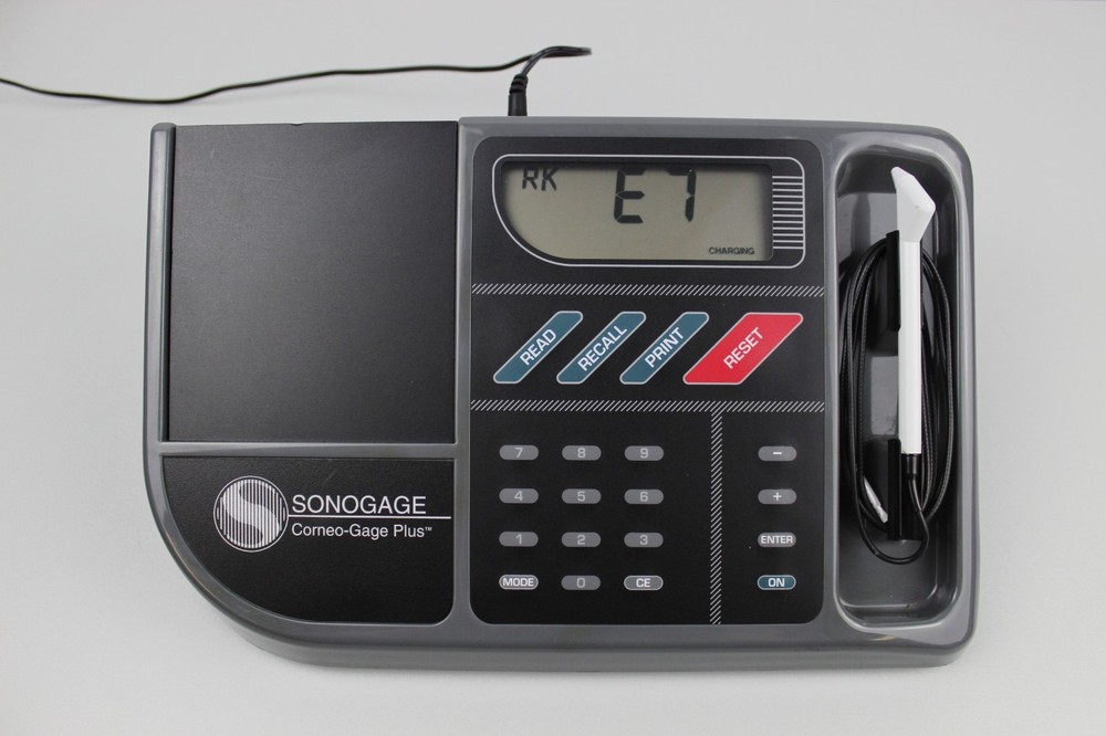 Sonogage Corneo-Gage Plus Pachymeter