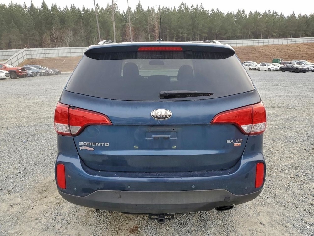 SORENTO 2014 Glove Box 4960667