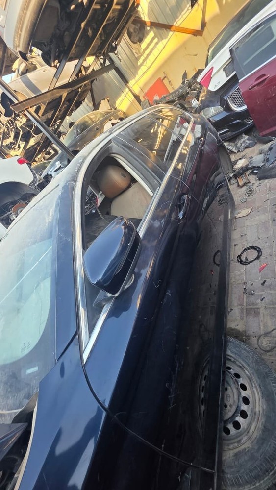 BMW Right Trunk Lid Hinge 41007441476
