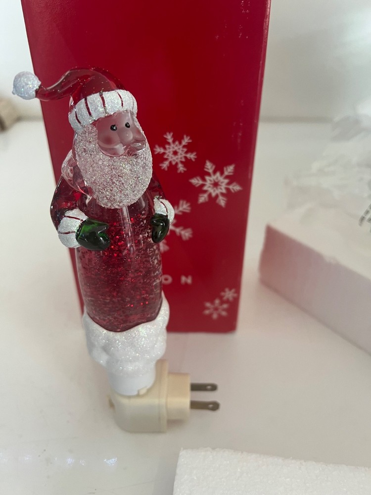 NEW AVON SANTA SHIMMERING NIGHTLIGHT