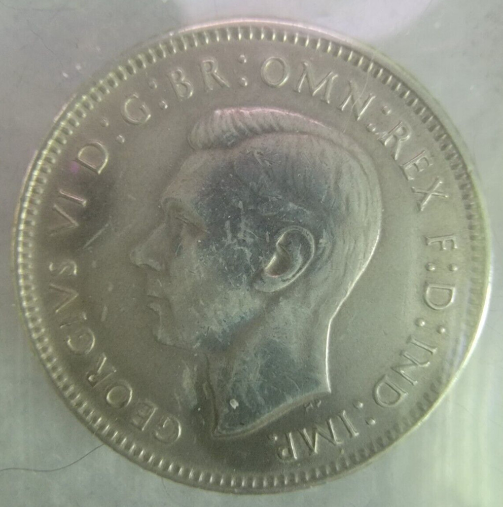 1943 D AUSTRALIA 6 PENCE -  Silver Coin