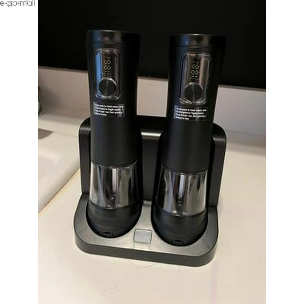 2PCS Electric Salt and Pepper Grinder Set Automatic Grinder w/ Rechargeable Base