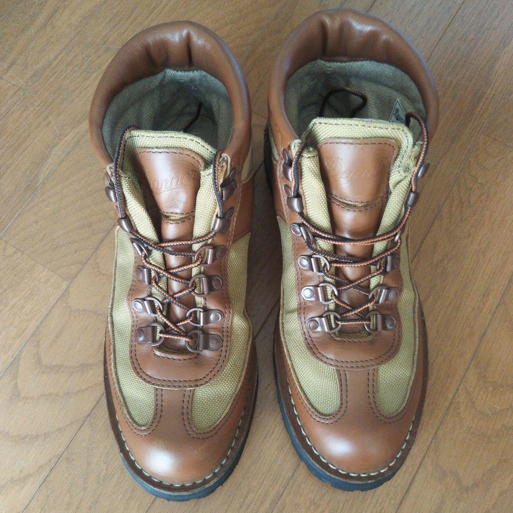 Danner feather light