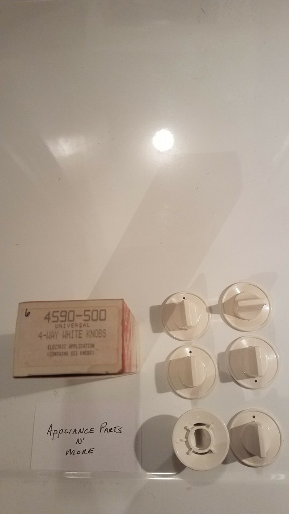 Robertshaw Uni-Line - 4590-500, 4 way  chrome universal knobs, New