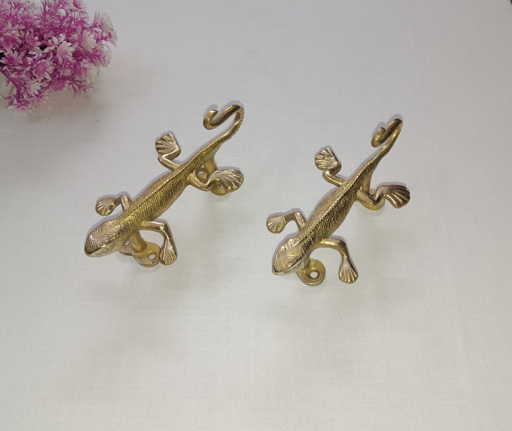 Reptile Lizard Kitchen Cabinet Pull with Hook Brass Animal Window Knob Set DM134