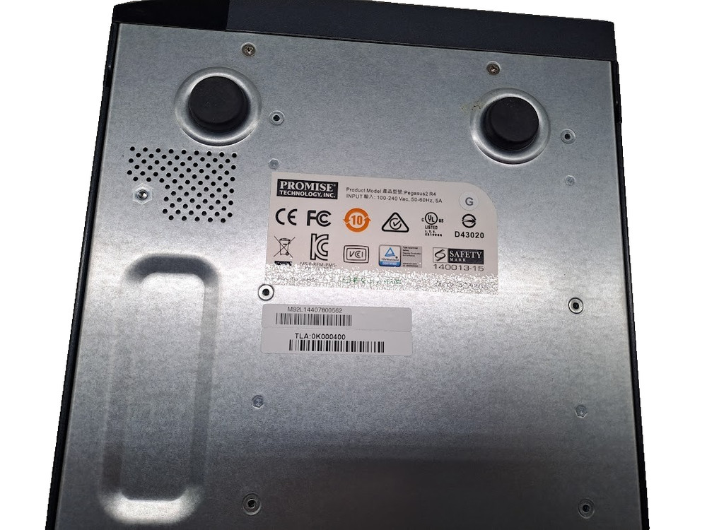 Promise Pegasus2 R4 4-Bay RAID Enclosure / No HDD