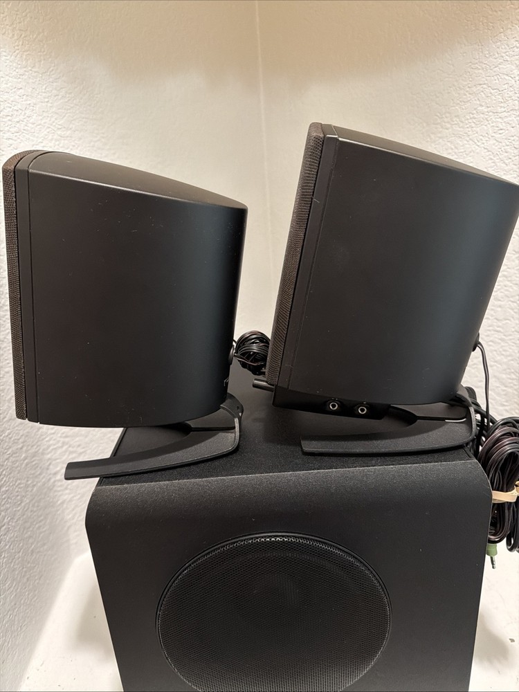 Klipsch ProMedia 2.1 THX® Certified Computer Speaker System. Video!