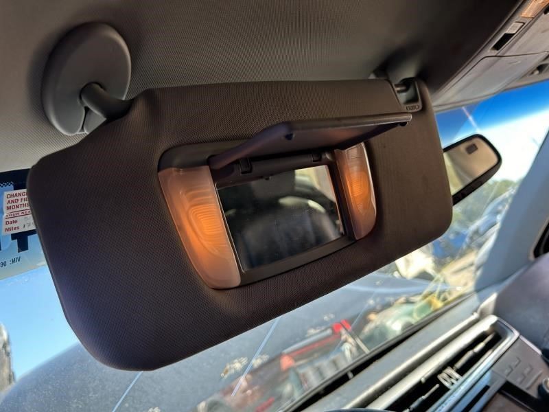 AVALON 2013 High Mounted Stop Light 104567048