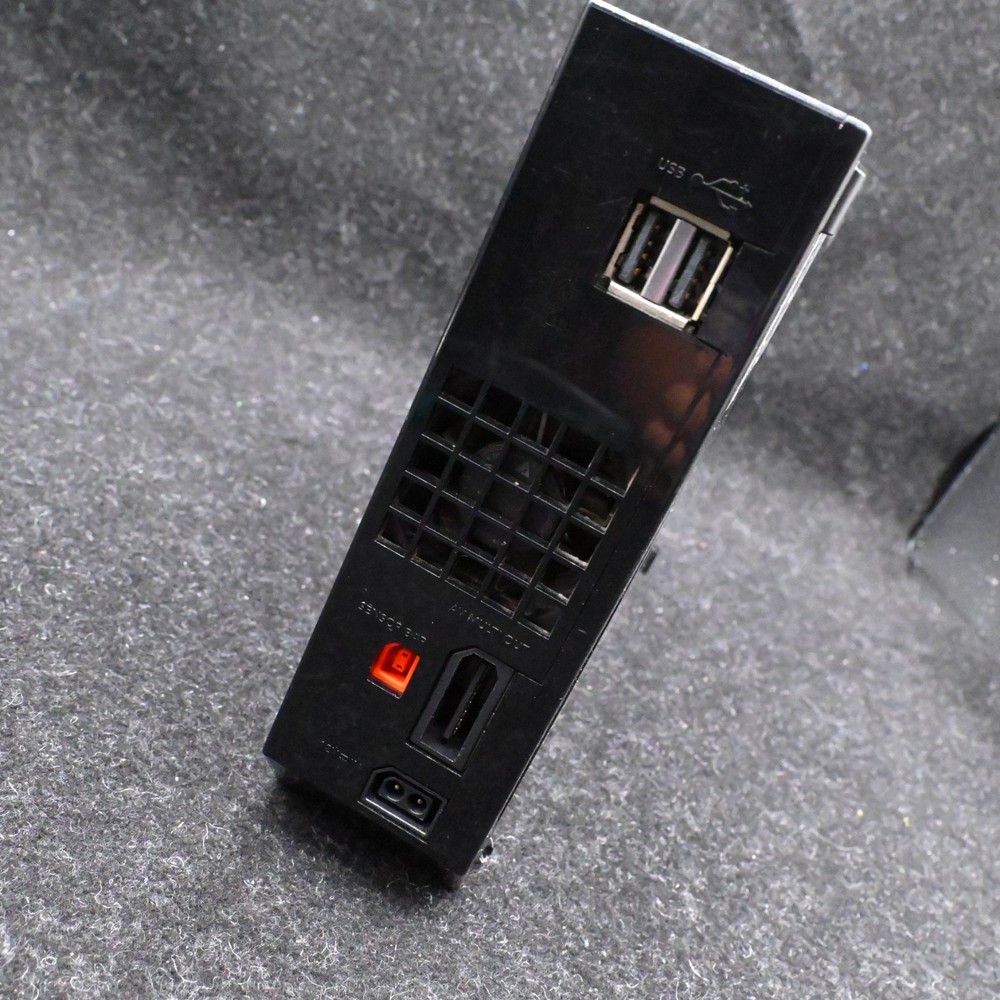 NINTENDO WII BLACK CONSOLE RVL-101 BUNDLE W/ CONTROLLER NUNCHUK SENSOR & CABLES