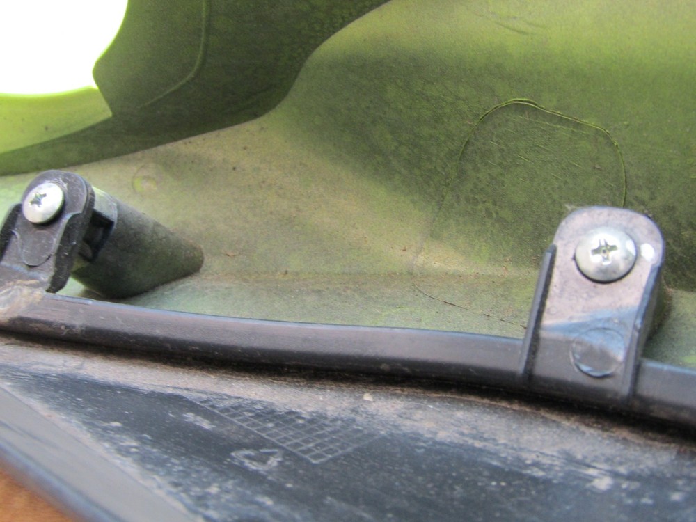 Benelli BN 125 2020 18,047 miles right tail panel (14464)