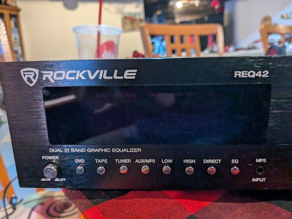 Rockville REQ42B  Band Equalizer - Black