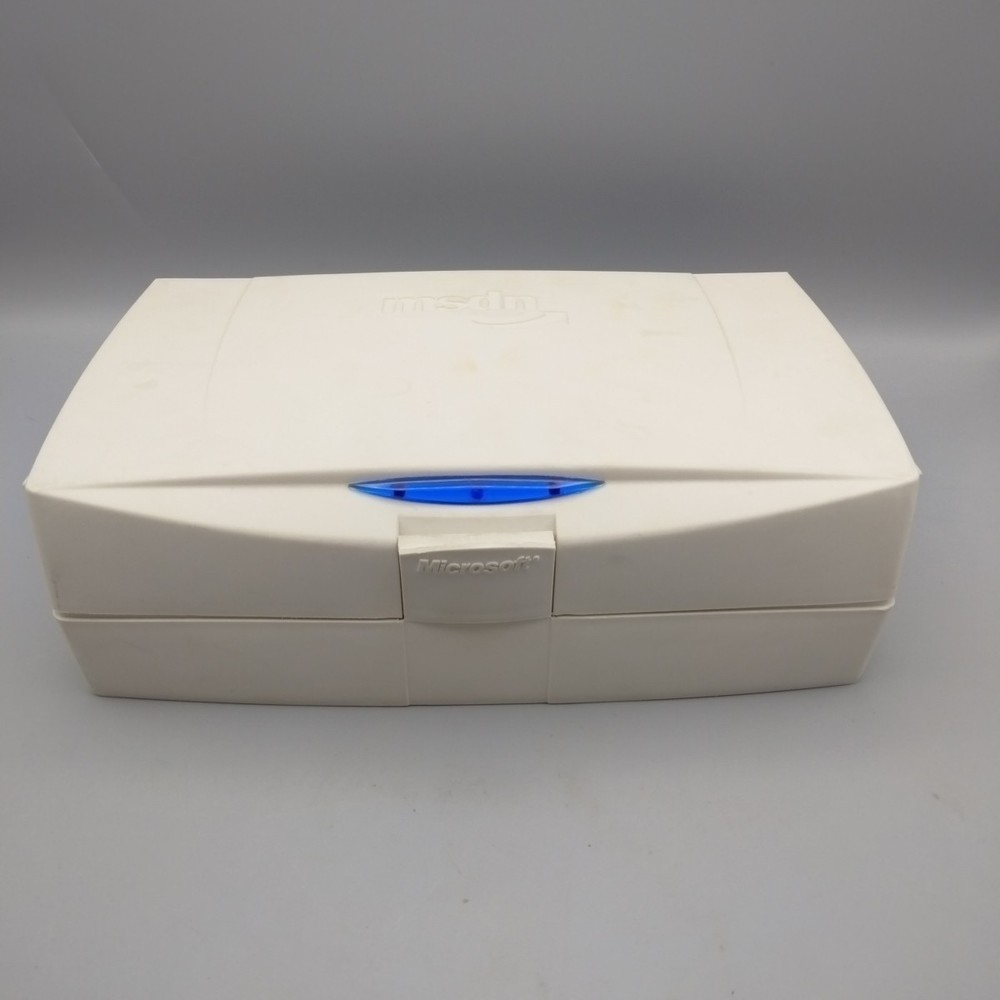 MSDN Software CD's Microsoft Windows 2000 server, Visual Studio Office Jan 2001