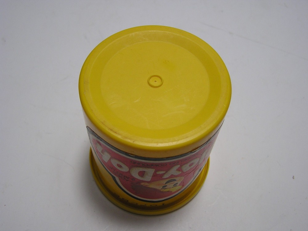 Vintage Play-Doh Can Kenner 1984
