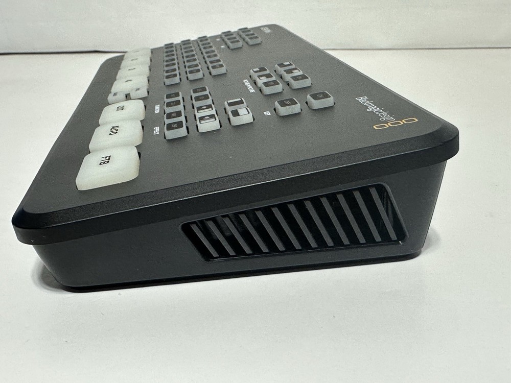 Blackmagic Design ATEM Mini HDMI Live Stream Switcher