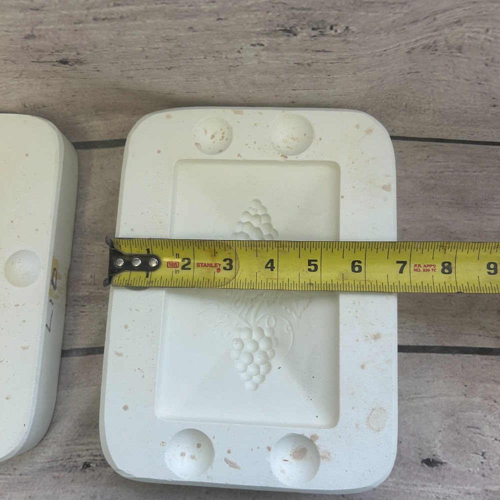 Unbranded Ceramic Casting Mold Grape Cigarette Box Lid #W-325
