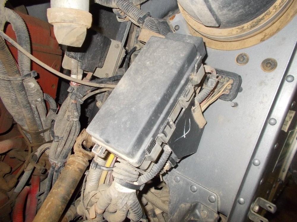 Replaces 2012 PETERBILT 367 CHASSIS CONTROL MODULE (CCM) , MT