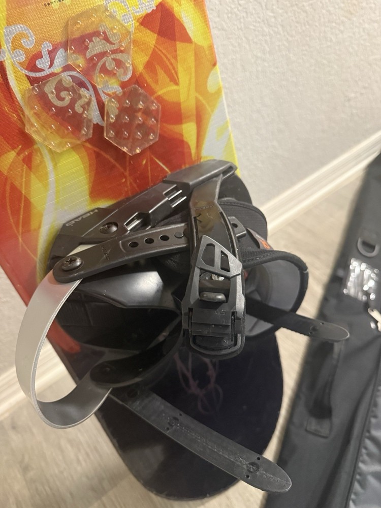 SIMS 148 cm Snowboard with Head Bindings And LTD Bag