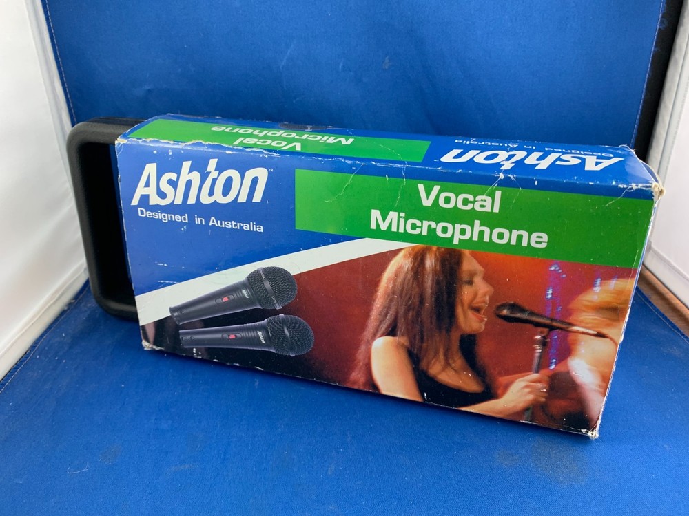 Ashton DM-20 Black Microphone with case