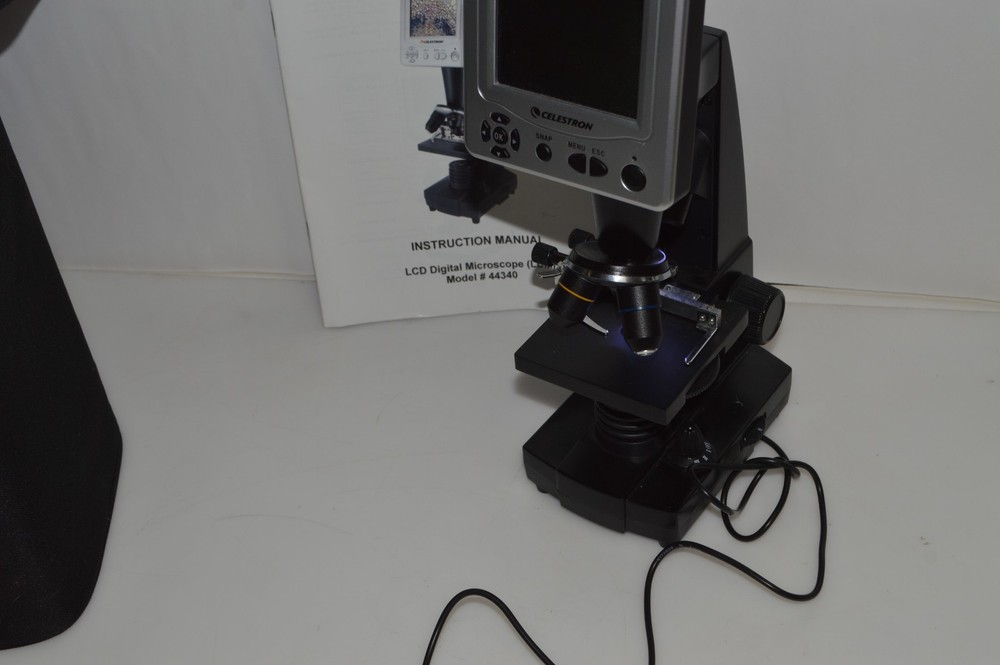 *TC* CELESTRON LDM LCD DIGITAL MICROSCOPE #44340 IN CASE (NPD15)