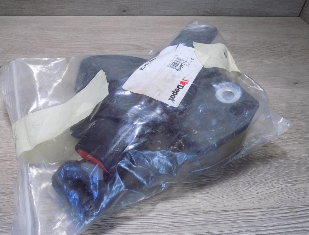 Depot 1114050 Seat Belt