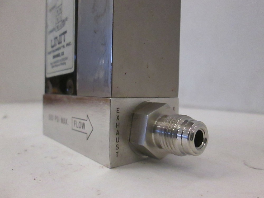 Unit UFC-1210A, Mass Flow Controller, 20 SLM, N2, Used