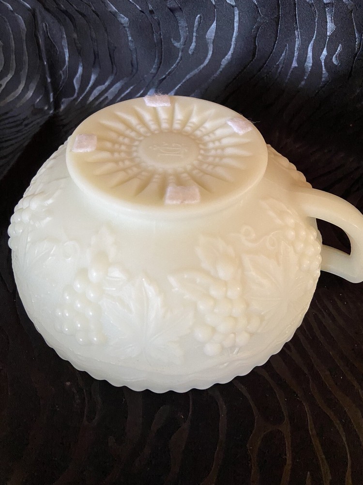 Vintage Imperial Glass Grape Ivory Bowl