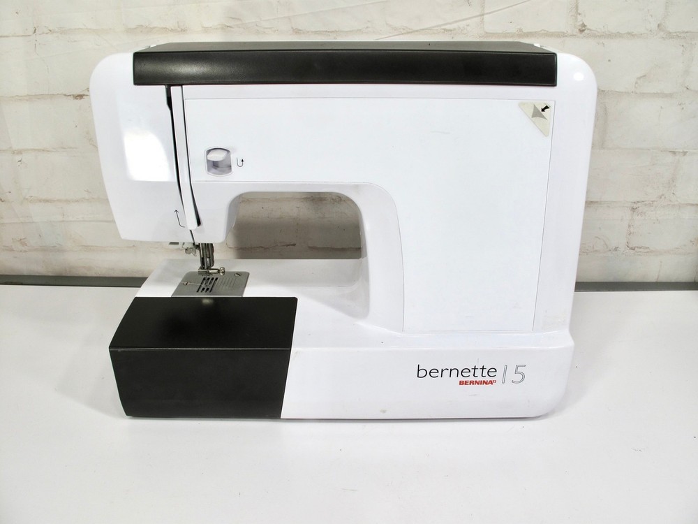 Bernina Bernette 15 Mechanical Sewing Machine