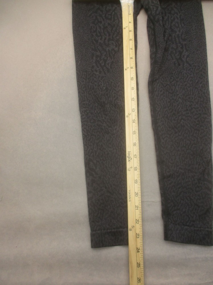 Gymshark Size S Womens Gray Pull On Compression Stretch Athletic Leggings 280